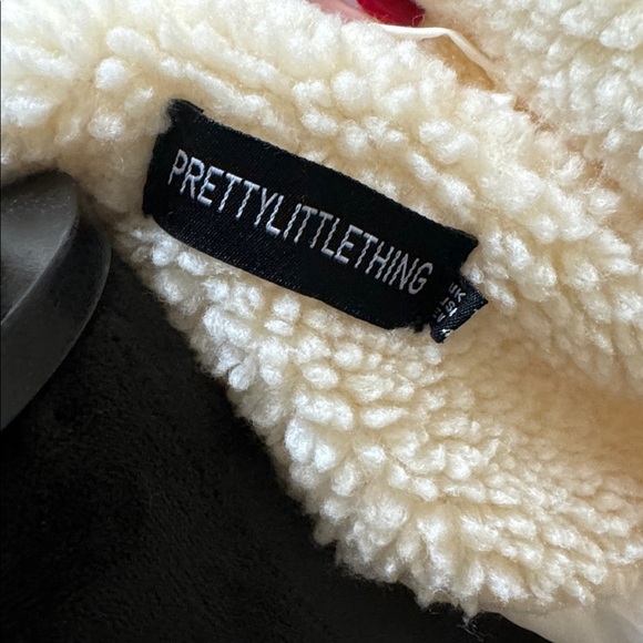 PrettyLittleThing Oversized Cream Teddy Jacket Size 8 - Picture 6 of 6